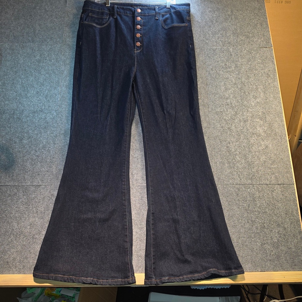 Risen Flare Jeans Womens 2XL Dark Blue Excellent Button Fly High Rise Wide Leg